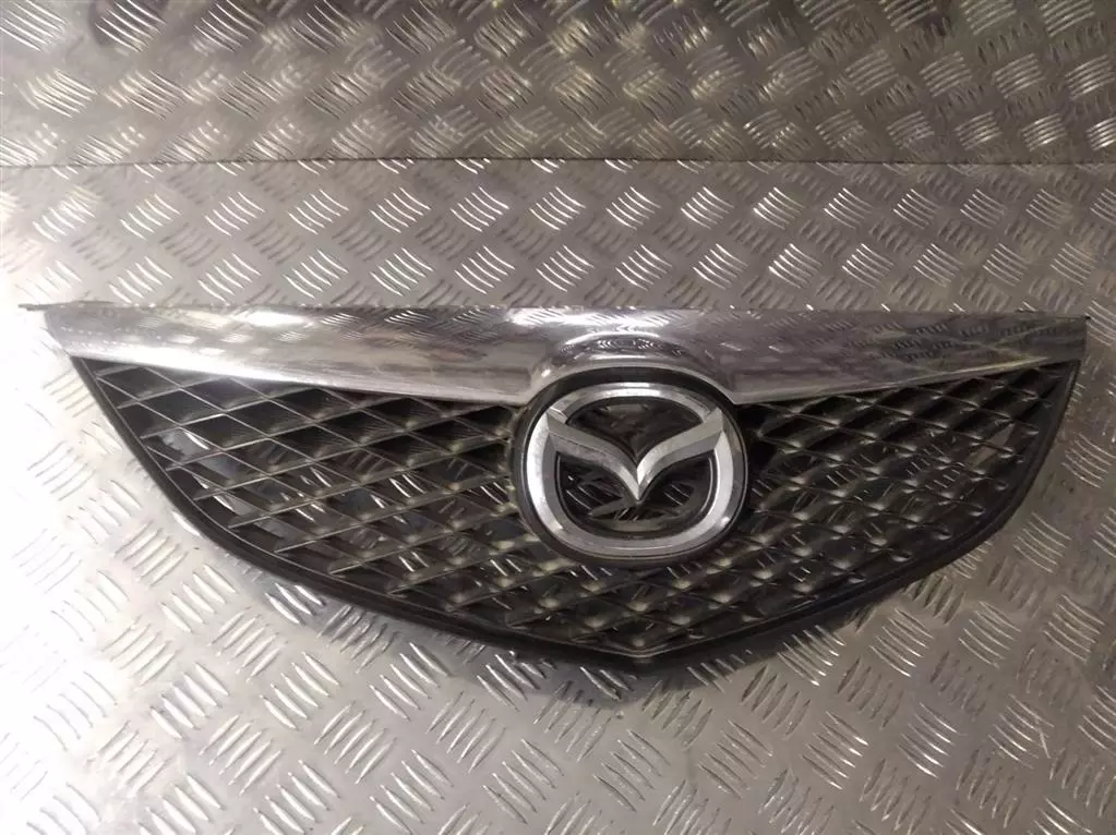 Решетка радиатора к Mazda 6 2003