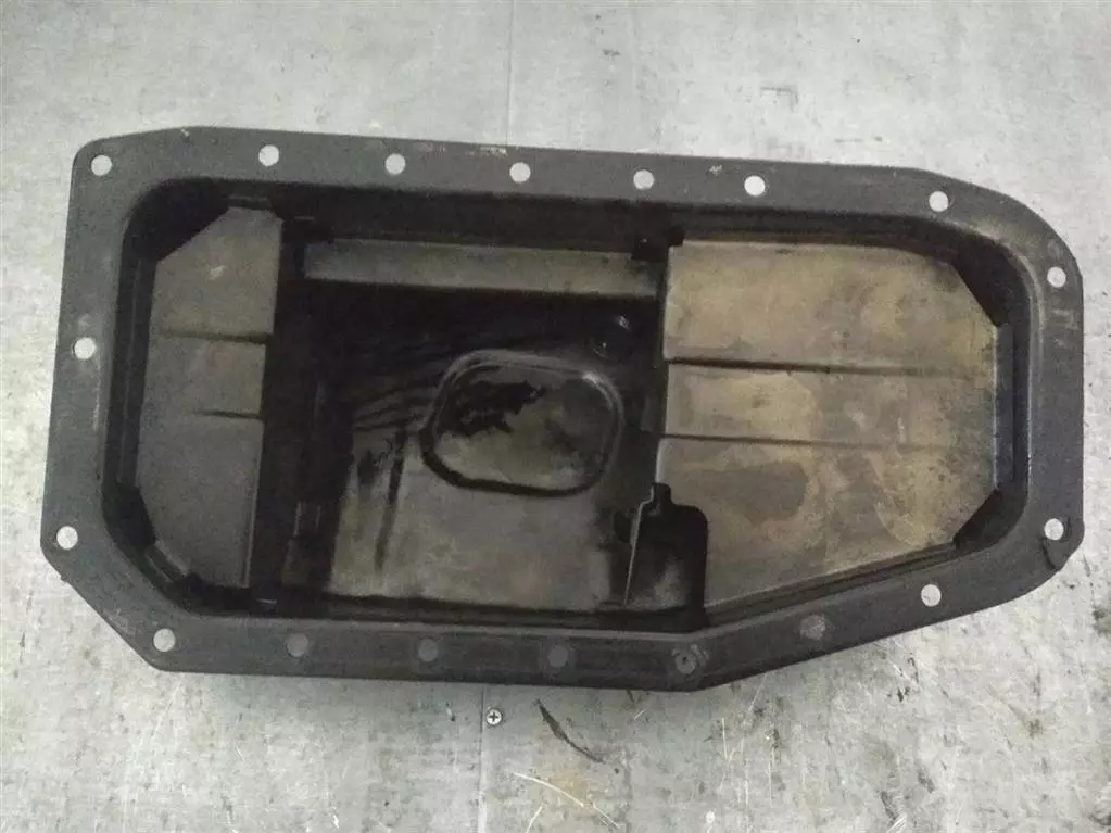 Поддон к Renault Trafic 1999