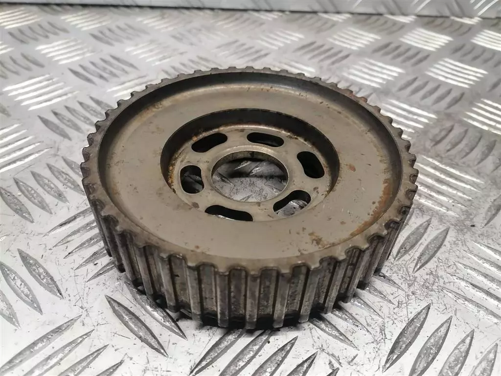 Шкив ТНВД к Volkswagen Golf 2000