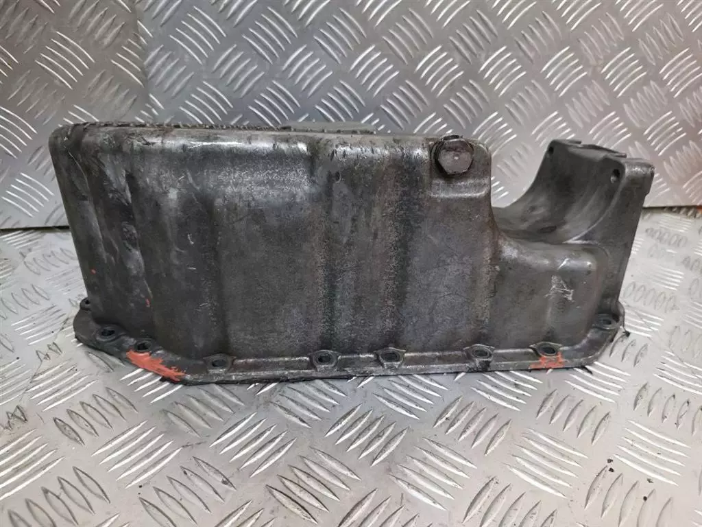 Поддон к Volkswagen Golf 1999