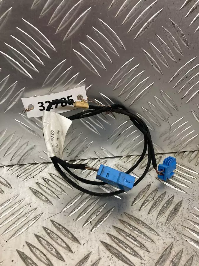 Проводка двери к Audi A8 1999