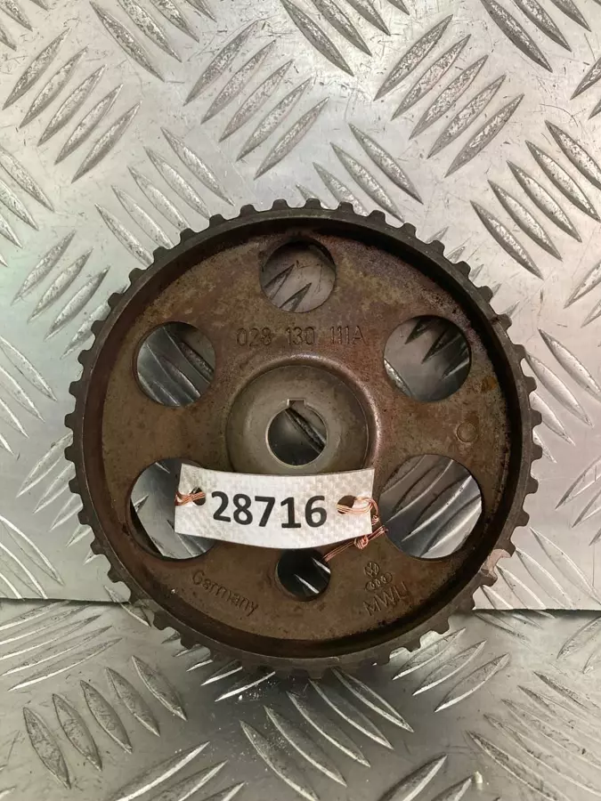 Шкив ТНВД к Volkswagen Passat 1999