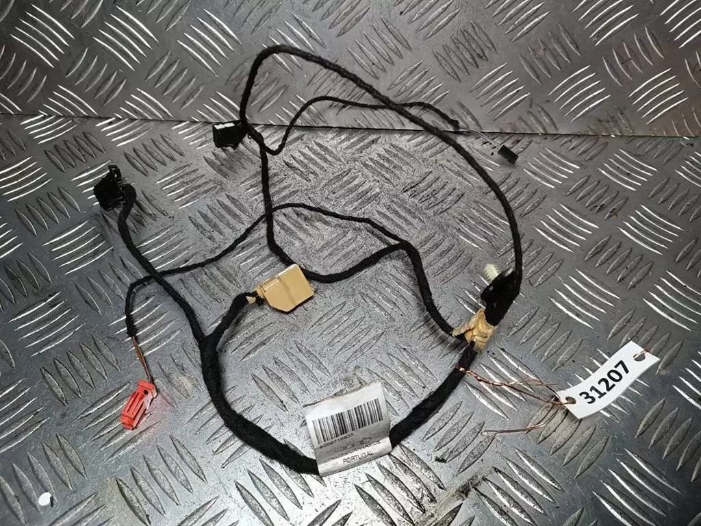 Проводка двери к Audi A4 2001