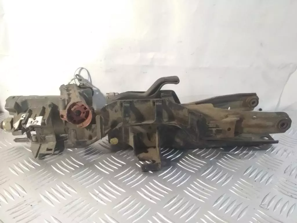 Рулевая колонка к BMW  1991