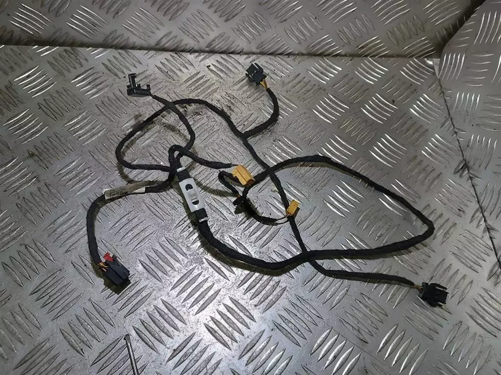 Проводка двери к Audi A6 2005