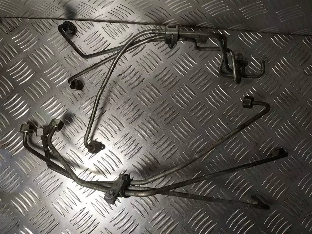Трубка ТНВД к Volkswagen Passat 2002