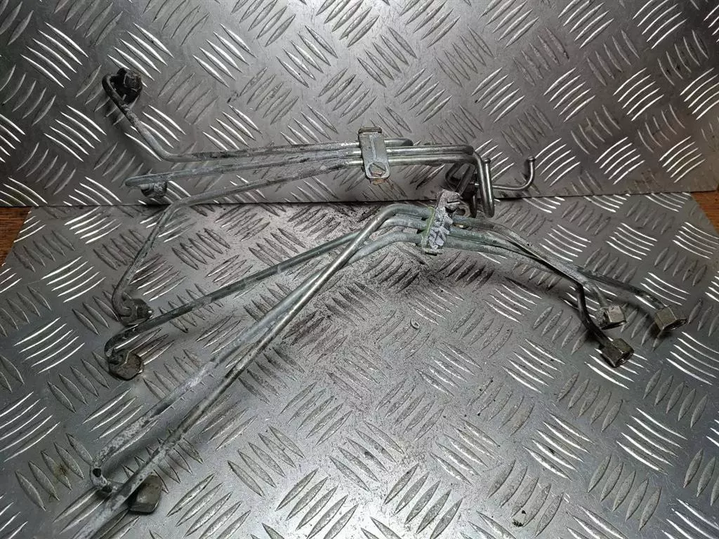 Трубка ТНВД к Audi A6 2000
