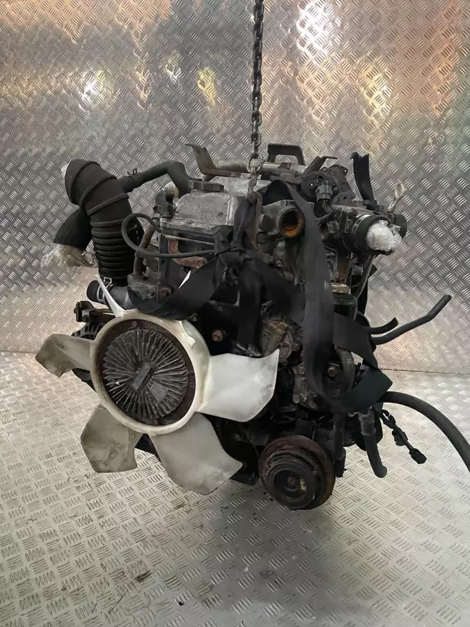 Двигатель к Mitsubishi Pajero 2002