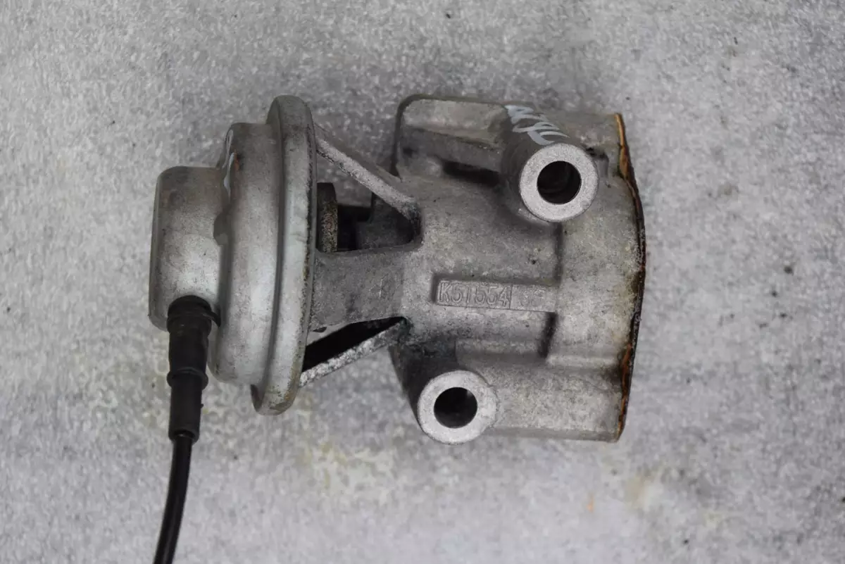 Клапан EGR к Chrysler Voyager 1993