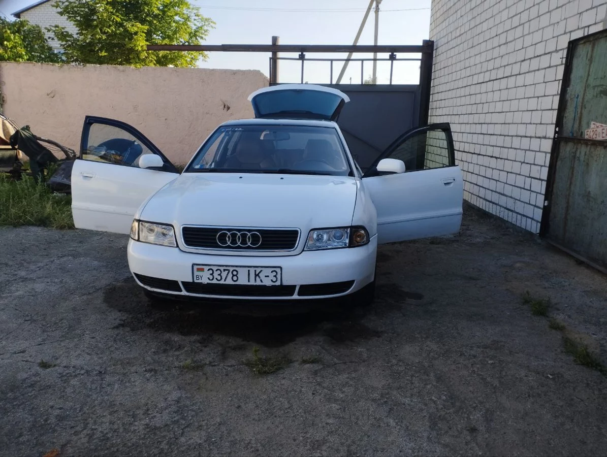 Audi A4 I (B5), 1996