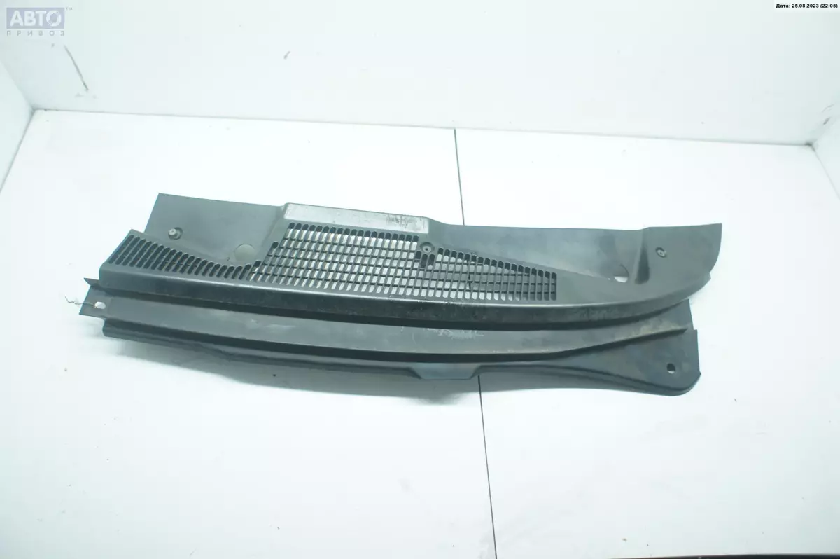 Дождевик к Ford Mondeo 2000