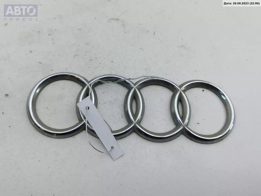 Эмблема к Audi A4 1997