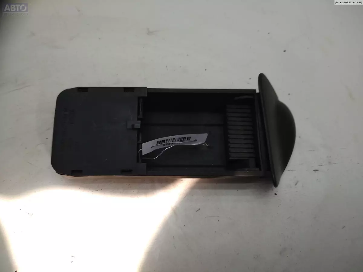 Пепельница к Ford Focus 2000