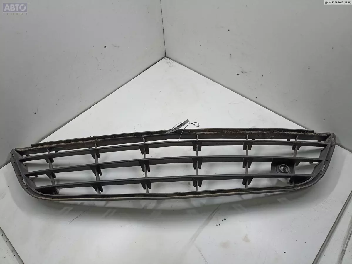 Решетка бампера к Opel Corsa 2007