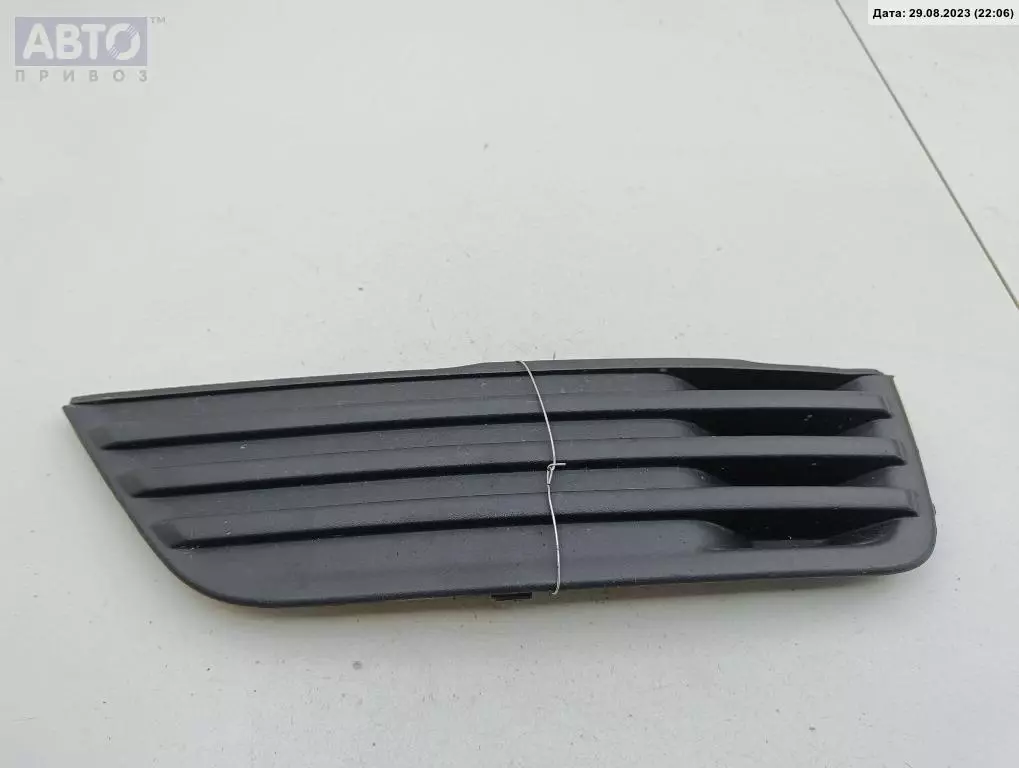 Решетка бампера к Ford Focus 2006
