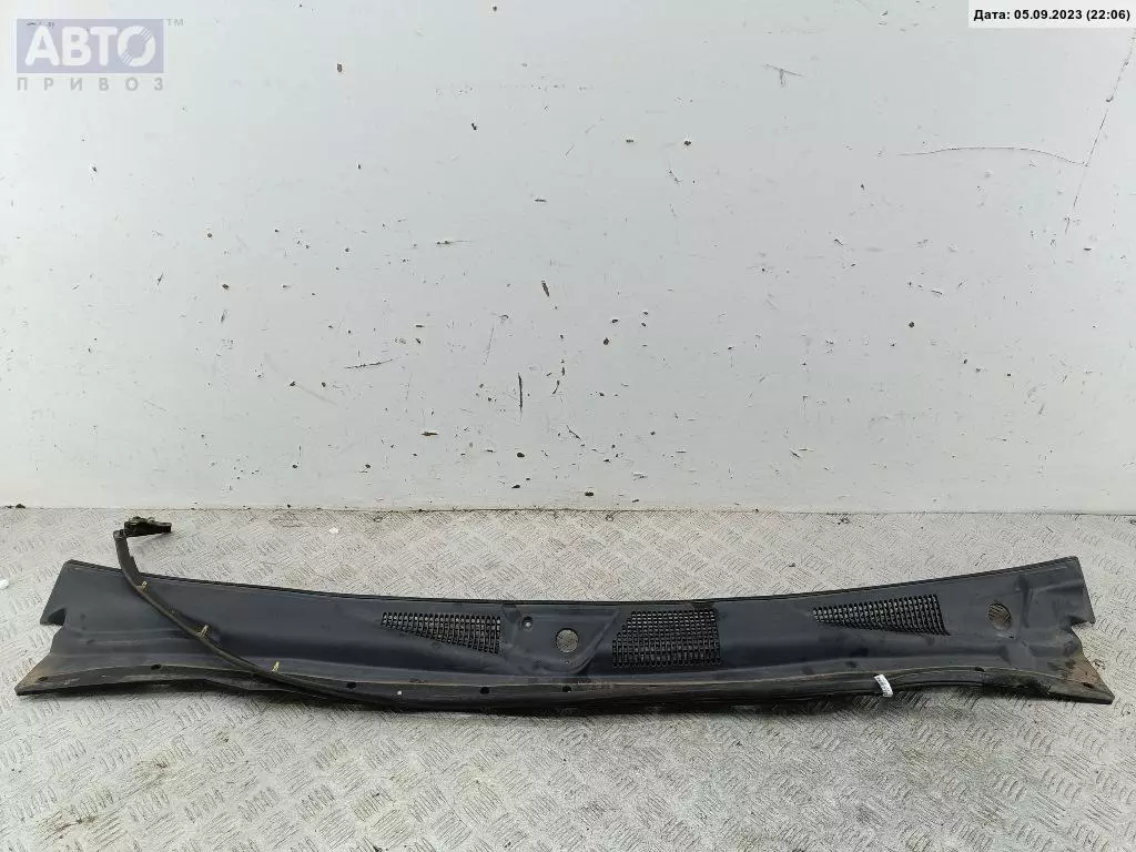 Дождевик к Nissan Pathfinder 1997