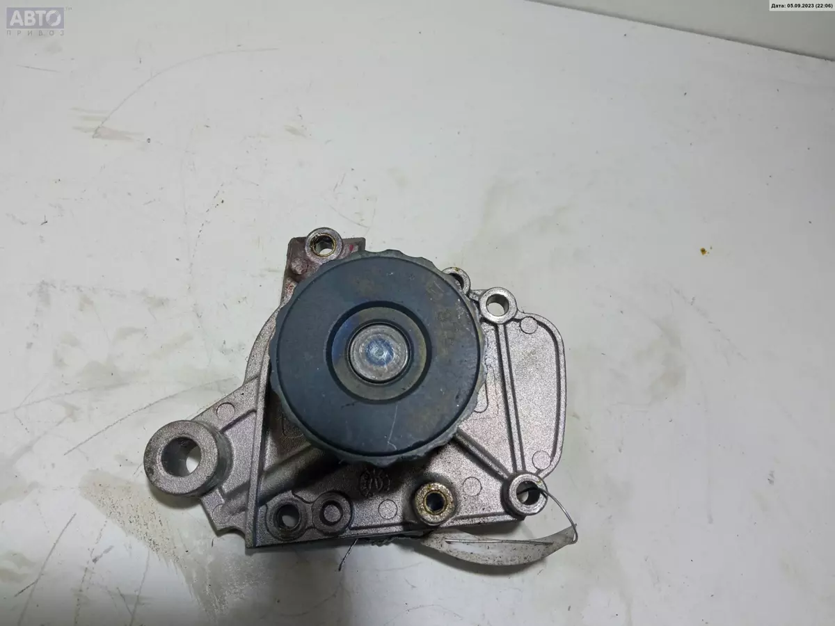 Помпа к Honda Civic 2002