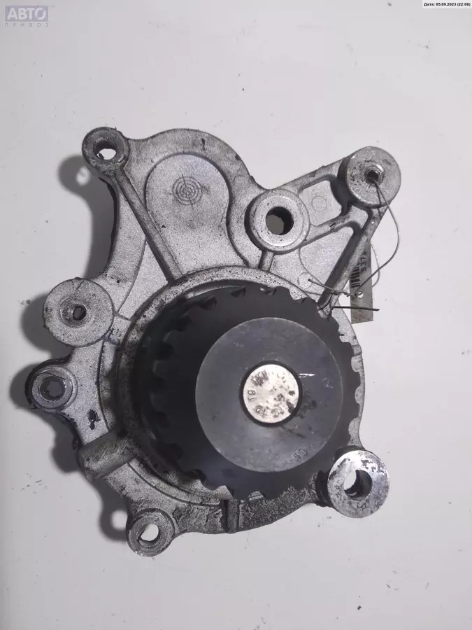 Помпа к Hyundai Santa Fe 2007