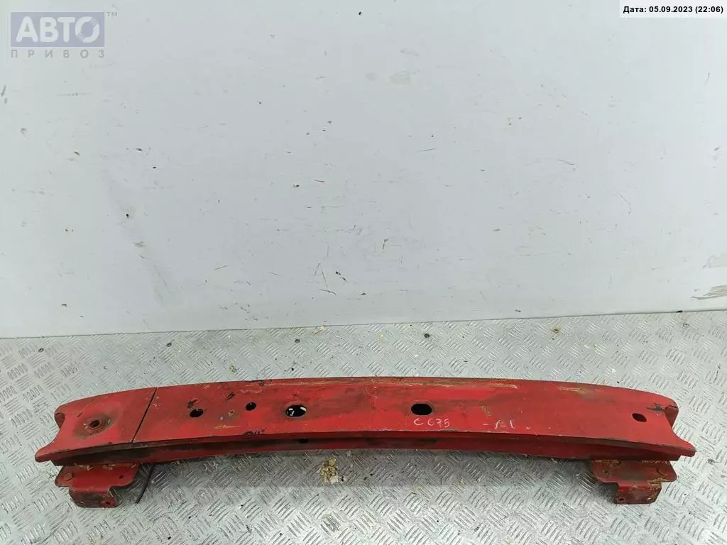 Усилитель бампера к Ford Focus 2001