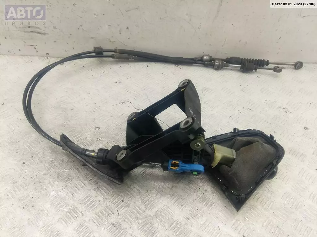Кулиса к Toyota Auris 2008