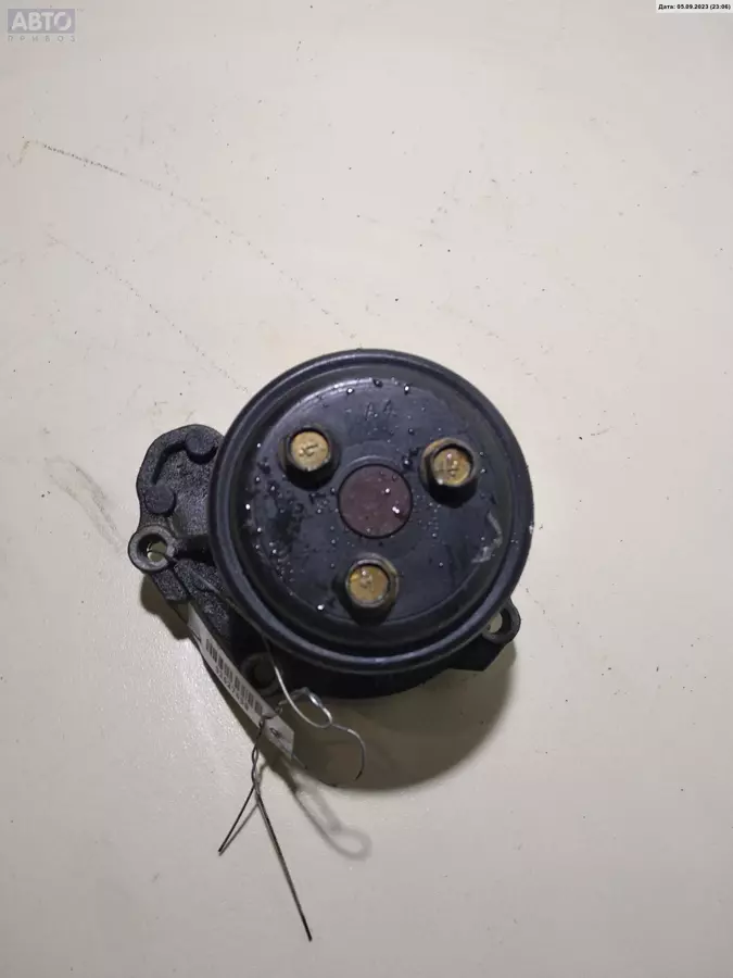 Помпа к Nissan Micra 2004