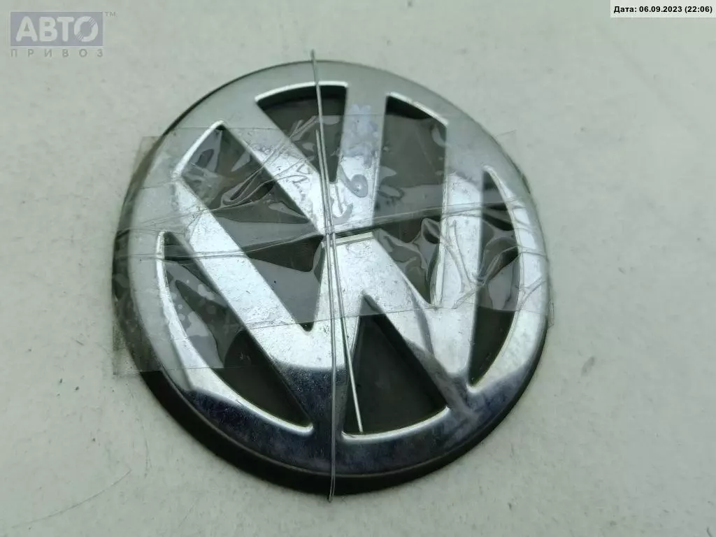 Эмблема к Volkswagen Golf 1999