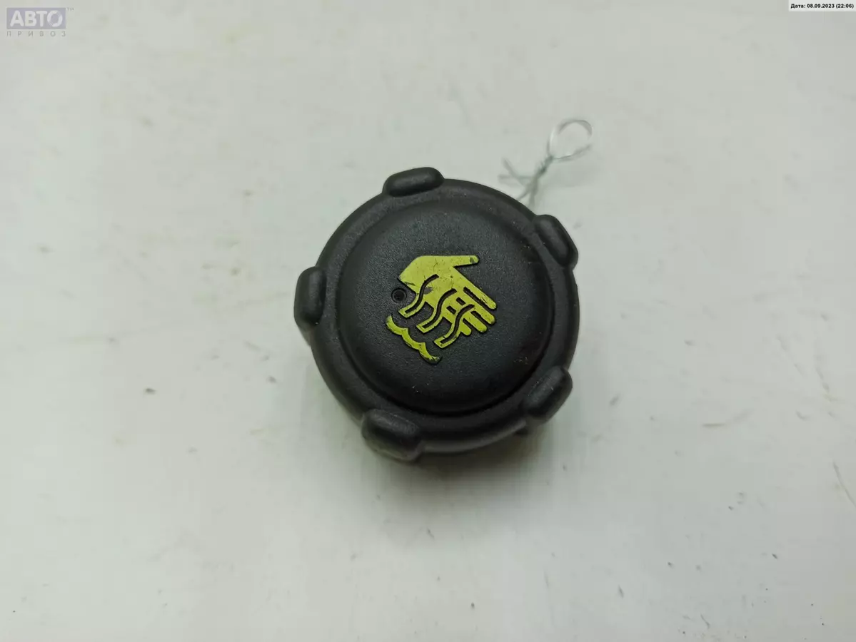 Крышки (разные) к Renault Megane 2001