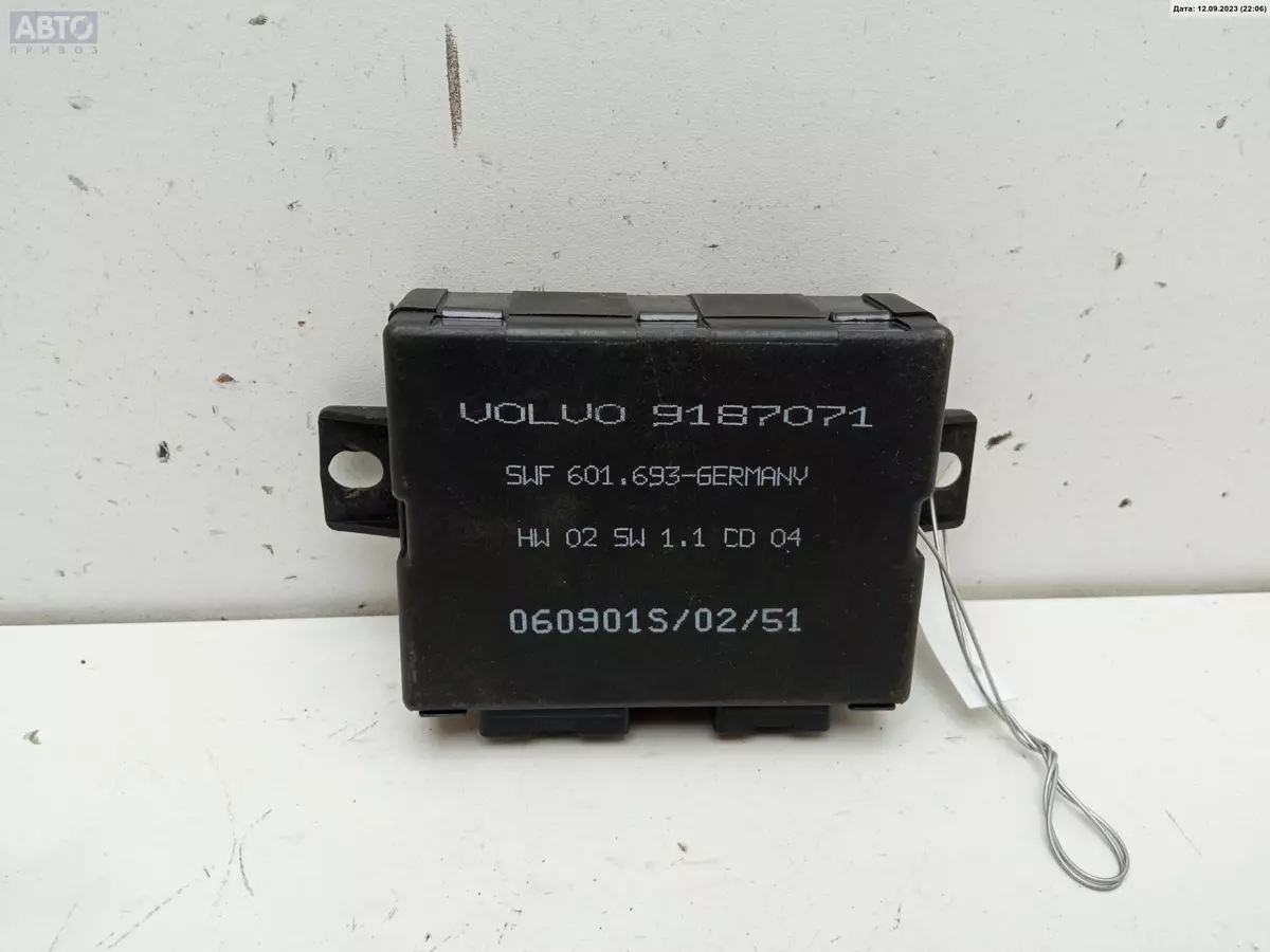Парковочный ассистент к Volvo S80 2001