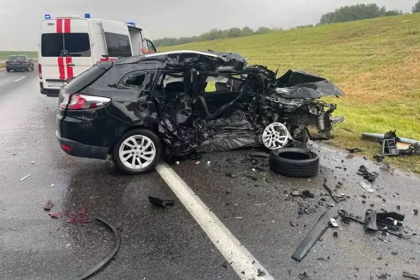В столкновении встречных автомобилей на трассе Р23 погиб водитель