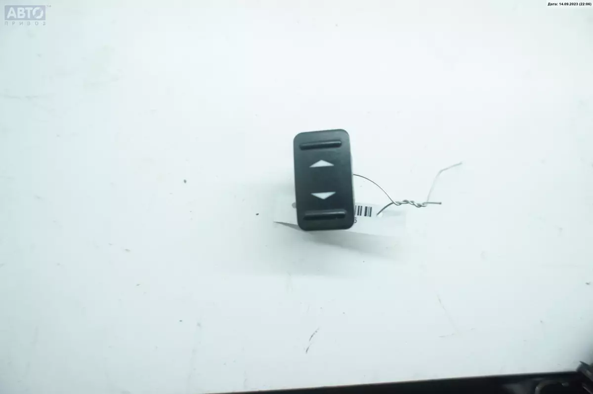 Кнопка стеклоподъемника к Ford Mondeo 2008