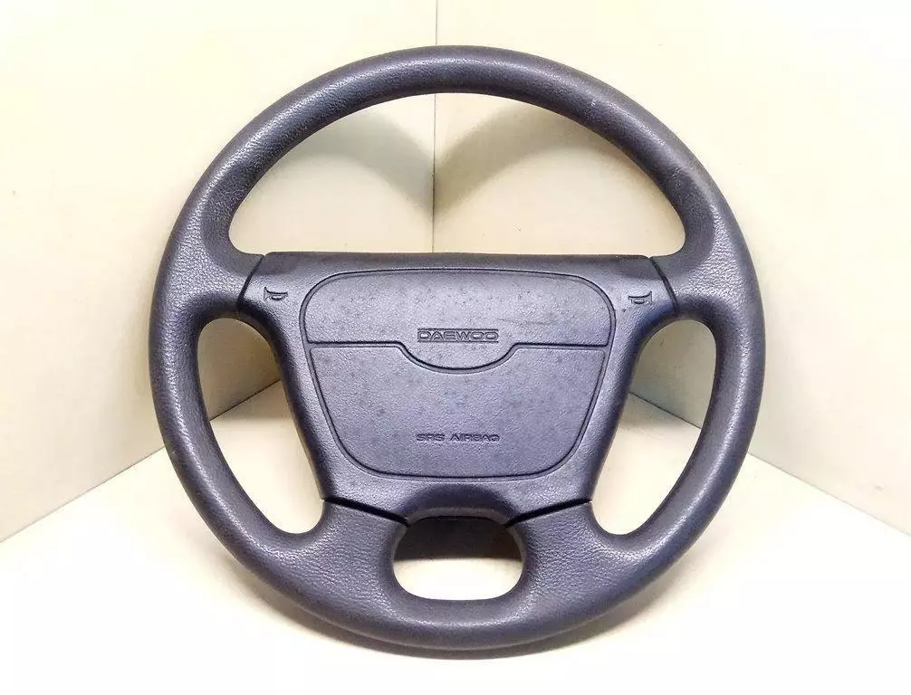 Руль к Daewoo Nexia 1998