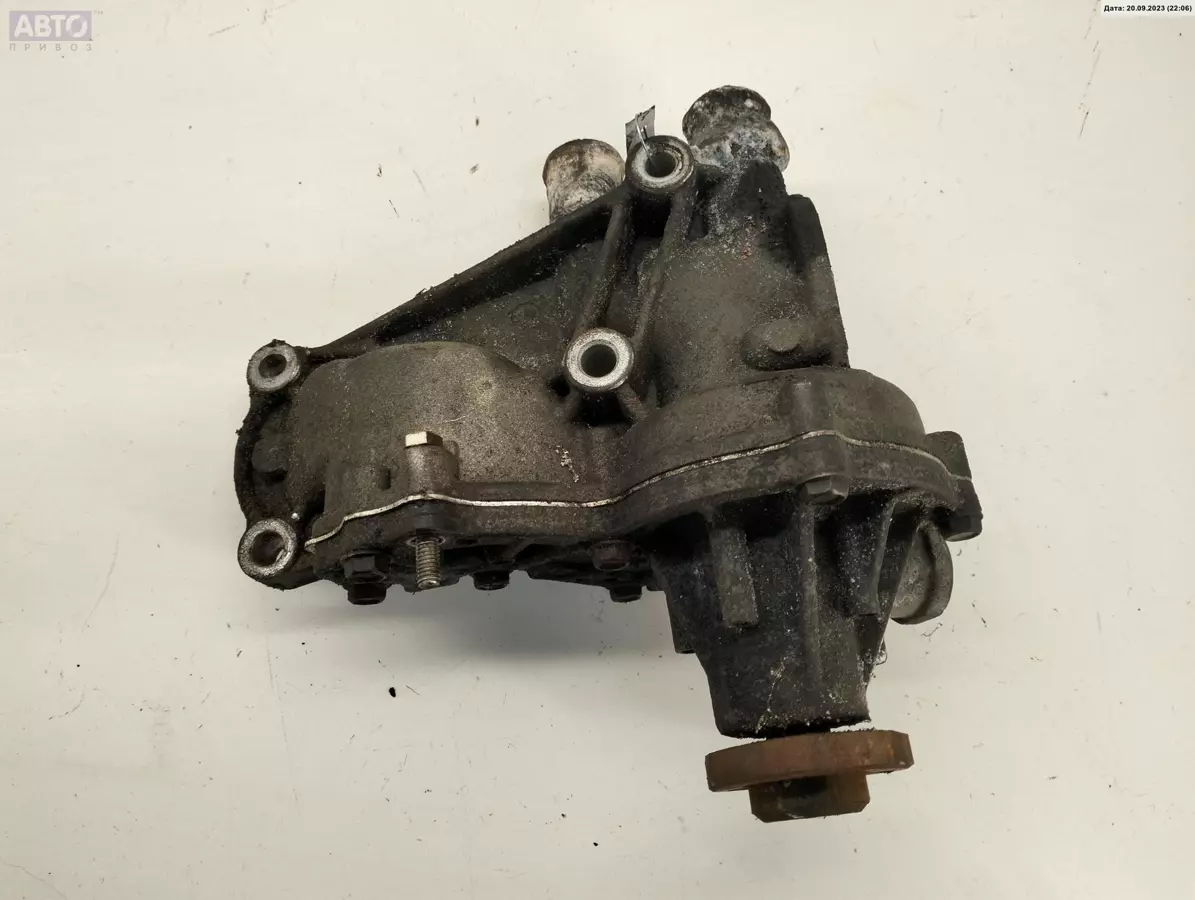 Помпа к Volkswagen Golf 1999