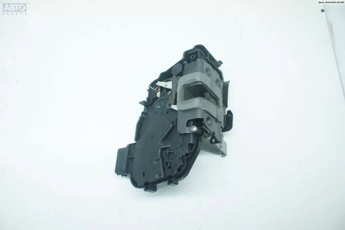 Замок двери к Ford S-MAX 2007