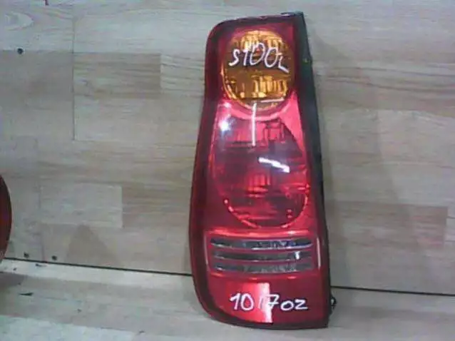 Фонарь задний левый к Hyundai Matrix 2002