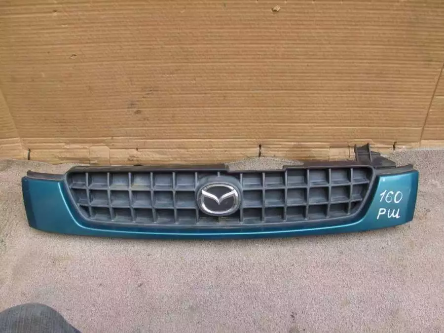 Решетка радиатора к Mazda 2 2005