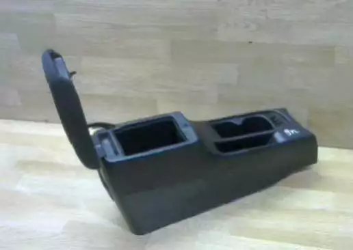 Подлокотник к Mitsubishi Lancer 2005
