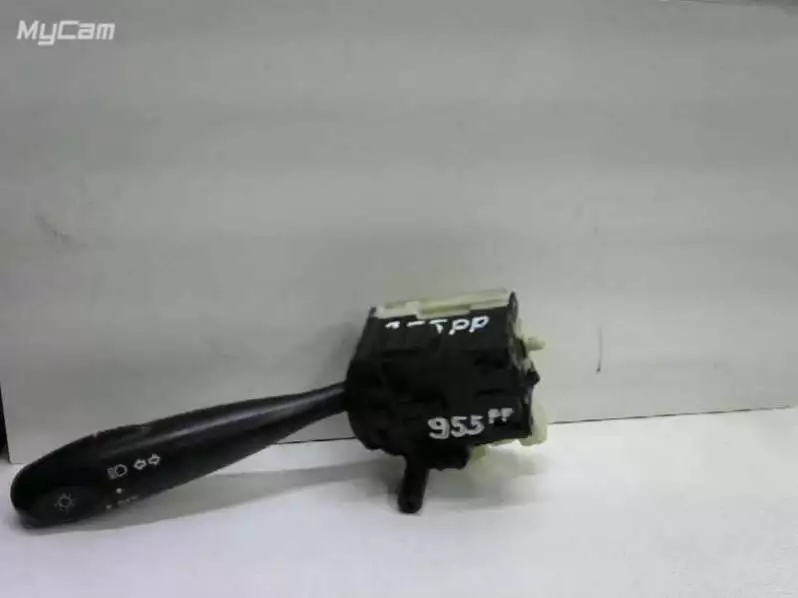 Переключатель поворотов к Toyota Yaris 2009