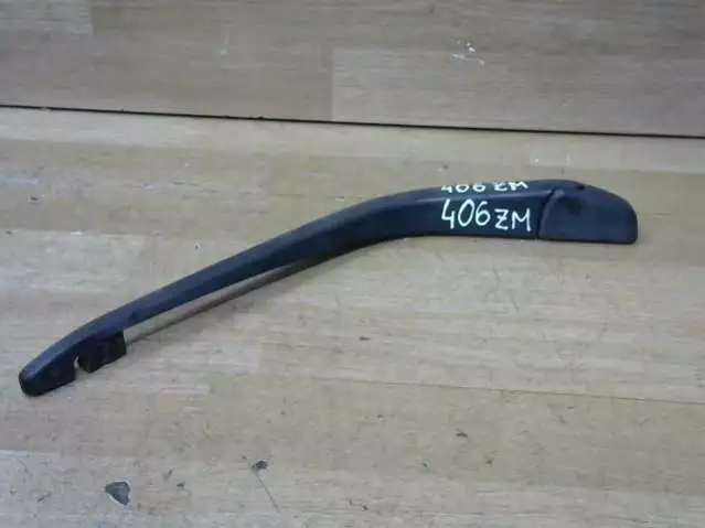 Щеткодержатель задний к Honda Jazz 2003