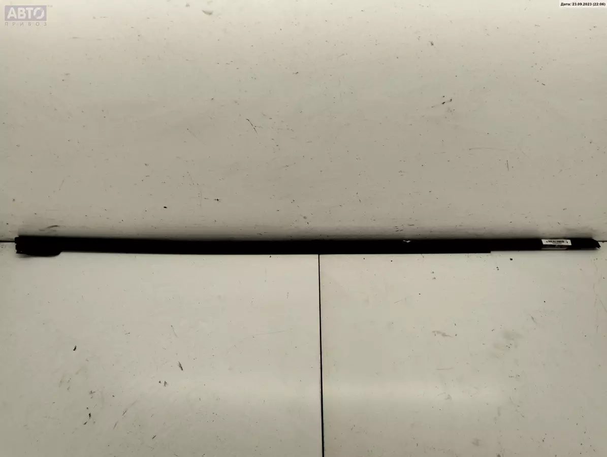 Молдинг (накладка) к Skoda Rapid 2016