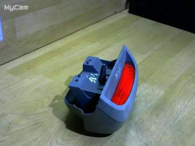 Стоп-сигнал к Kia Rio 2000