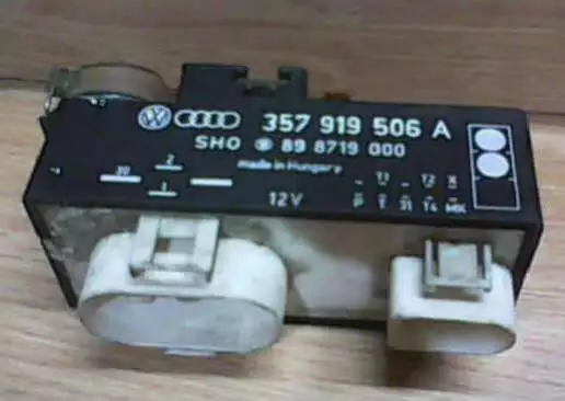 Реле вентилятора к Volkswagen Polo 1996