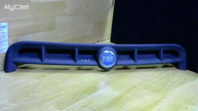 Решетка радиатора к Fiat Doblo 2003