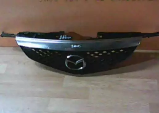 Решетка радиатора к Mazda Premacy 2002
