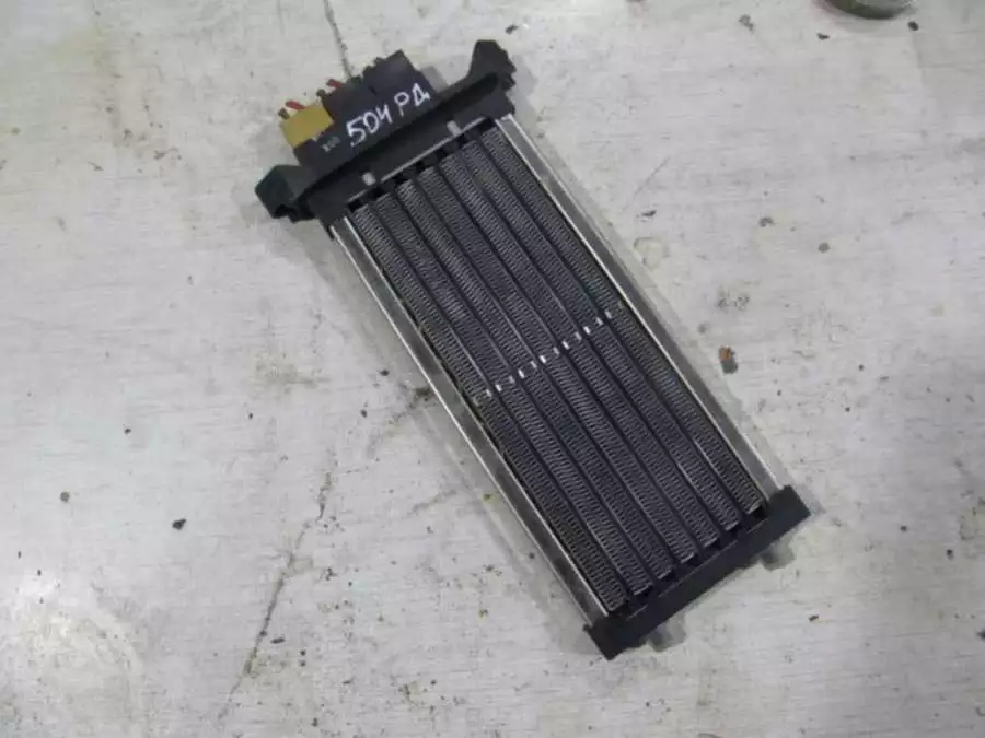 Прочая запчасть к Audi A6 1999