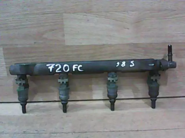 Форсунка к Kia Rio 2000