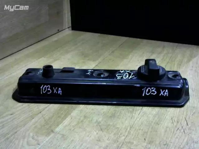 Клапанная крышка к Audi A4 1999