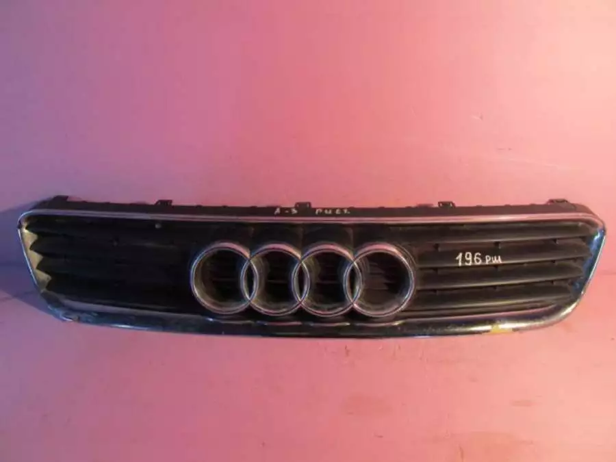 Решетка радиатора к Audi A3 2001