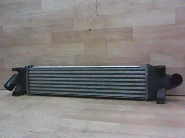 Интеркулер к Ford C-MAX 2004