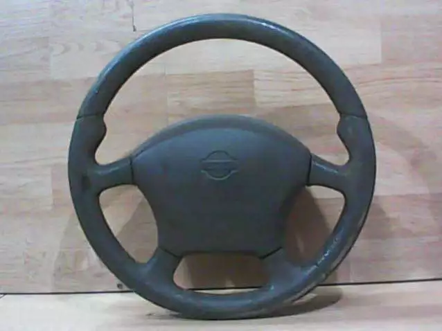 Руль к Nissan Primera 1999