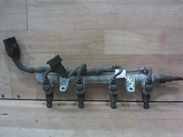Форсунка к Hyundai Matrix 2002
